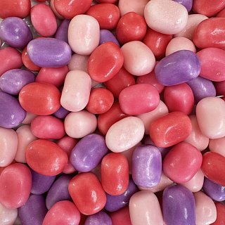 MAOAM Kastanjer Wild Red Berries  Chewy Fizzy Candy 2.2lb