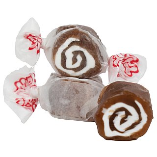 Taffy Town Salt Water Taffy Chocolate Caramel Sea Salt 2.5 lb