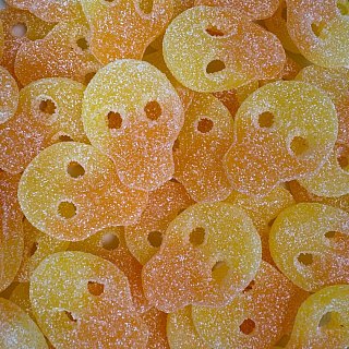 Matthijs Swedish Hallon Passionfruit Skull Gummy  4.4lb