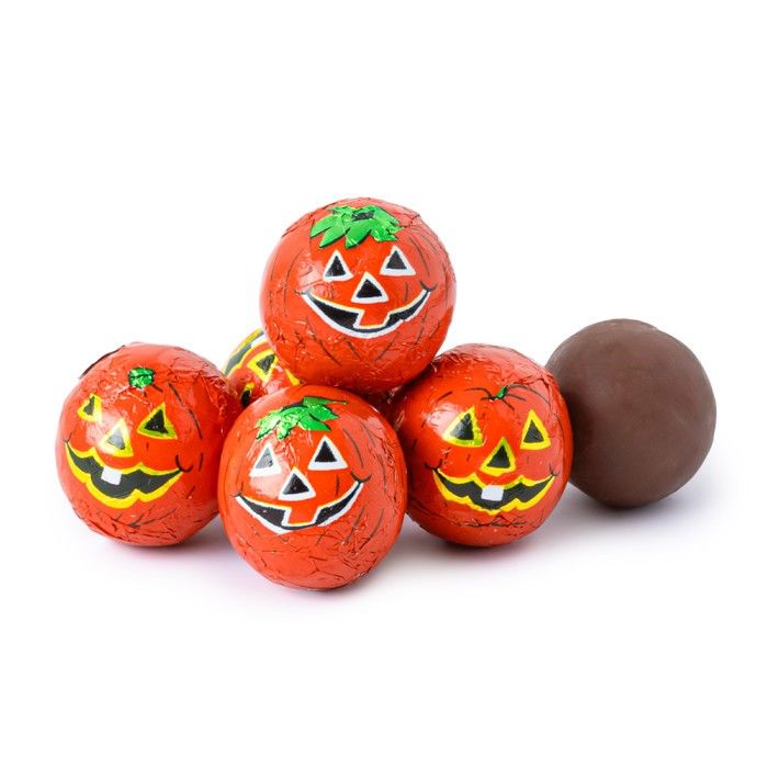 Madelaine Halloween Crisp Milk Chocolate Foil Pumpkin Balls 5lb