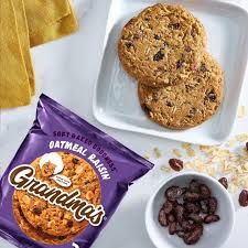 Lindens Oatmeal Raisin Cookies 18 Count 1.8 Ounce Bags Tray