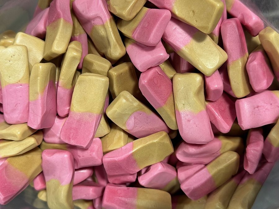 Swizzels Squashies Drumsticks Cherry Cola Bulk 3.85 lb