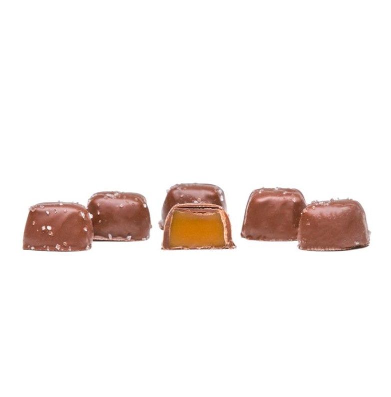 Ashers Milk Chocolate Vanilla Caramels Sea Salt 6lb