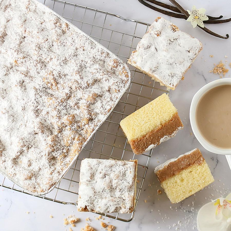 Carlotta's Bakery Authentic New York Crumb Coffee Cakes 22oz